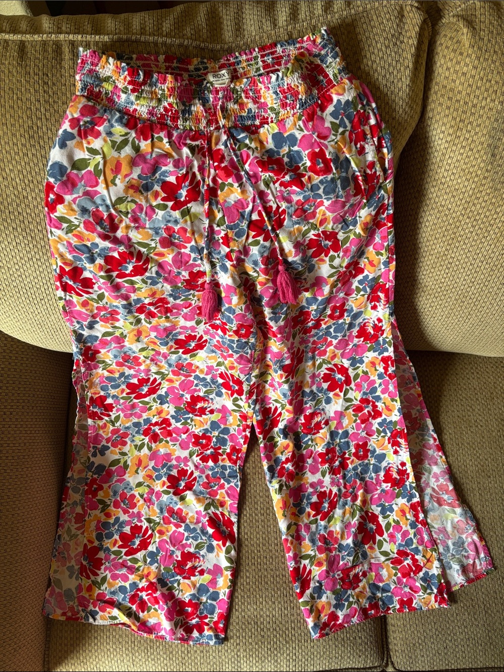 Roxy floral pink flowy pant
